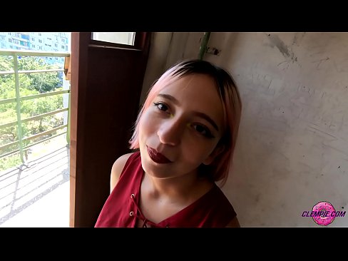❤️ Študentka zmyselne fajčí cudzinca vo vnútrozemí - strieka mu na tvár Super porno na sk.studiya-lpg-massazha-na-metro-vodnyj-stadion.ru ❌