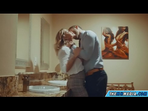 ❤️ Keď vás prsnatá blondínka zvádza na verejných toaletách Super porno na sk.studiya-lpg-massazha-na-metro-vodnyj-stadion.ru ❌